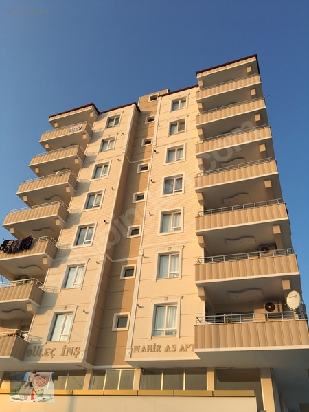Doğu gayrimenkulden 35lik caddede 3+1 satilik daire