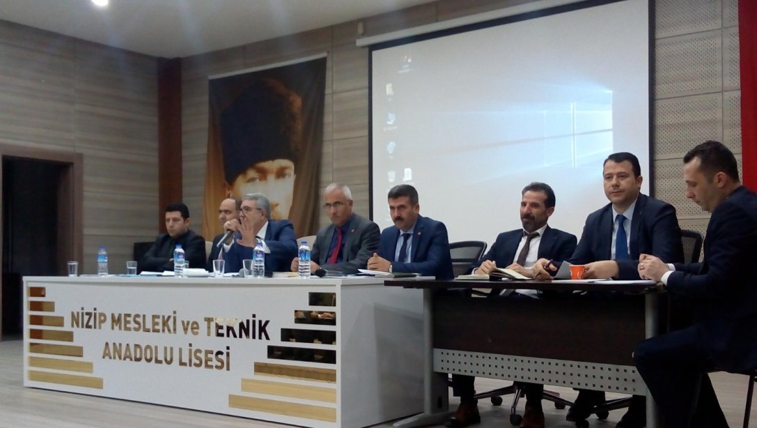Okul Müdürlerimiz İle Eğitim Değerlendirme Toplantısı Gerçekleştirdik