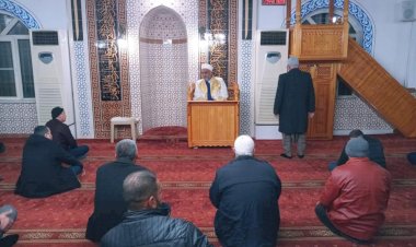 Sabah namazi buluşmalari fatih sultan mehmet hastane camiinde gerçekleştirildi