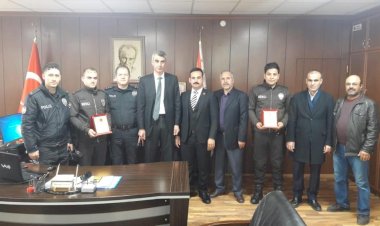 Düdük sesi güven verdi Düdük sesi güven verdi