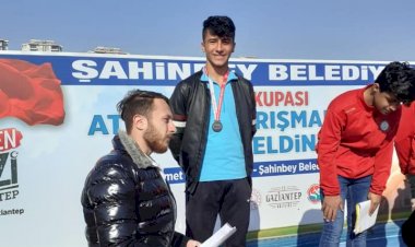 Nizip Spor Lisesi Gazi Kupasında İl Üçüncüsü Oldu
