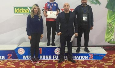 Nizip’in Wushu sanda taolu başarısı Nizip’in Wushu sanda taolu başarısı
