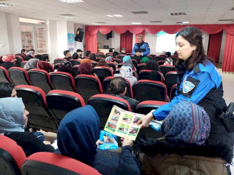 Toplum destekli polisler çalişmalarina devam ediyor!