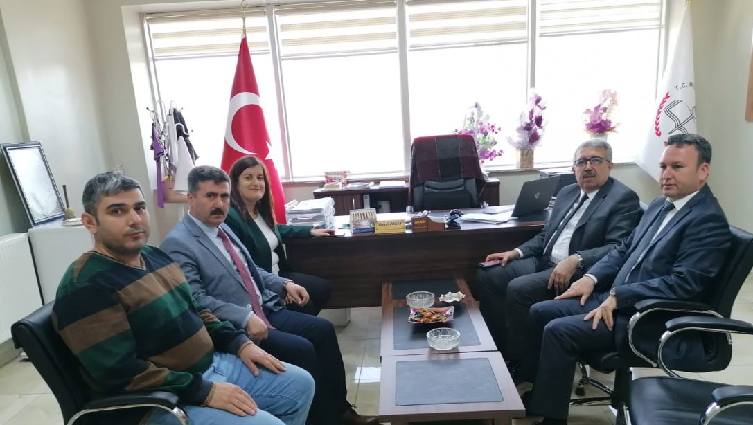 İlçe Milli Eğitim Müdürümüz Cengiz GÜNDEŞ'ten Uluyatır Atatürk İlkokulu ve Ortaokulu'