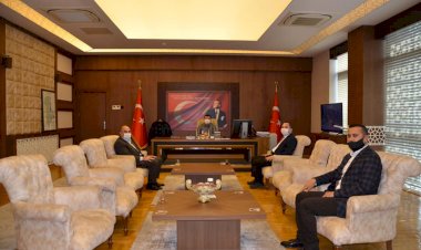 Nizip ticaret borsasi’ndan ihtiyaç sahibi ailelere gida yardimi