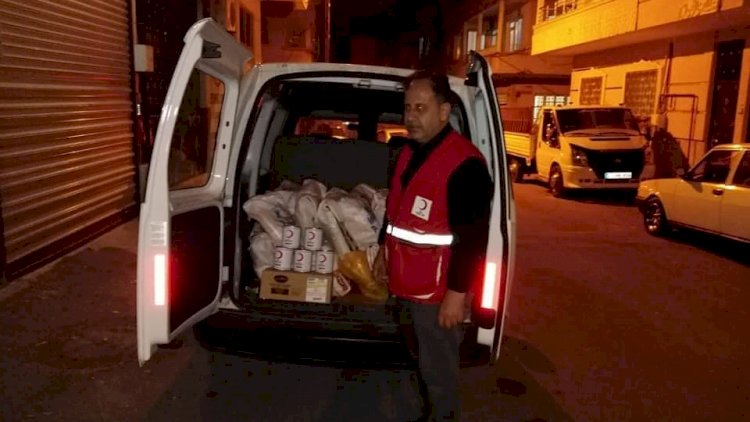 Kızılay İhtiyaç Sahiplerinin Yanında Kızılay İhtiyaç Sahiplerinin Yanında