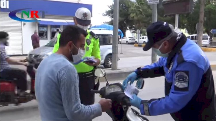 Nizip’te polisten motosiklet kullanicilarina uyari Nizip’te polisten motosiklet kullanicilarina uyari