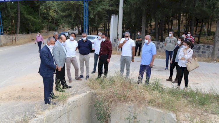 Başkan Sarı, taşkın koruma tesislerinin yapılacağı alanları inceledi Başkan Sarı, taşkın koruma tesislerinin yapılacağı alanları inceledi