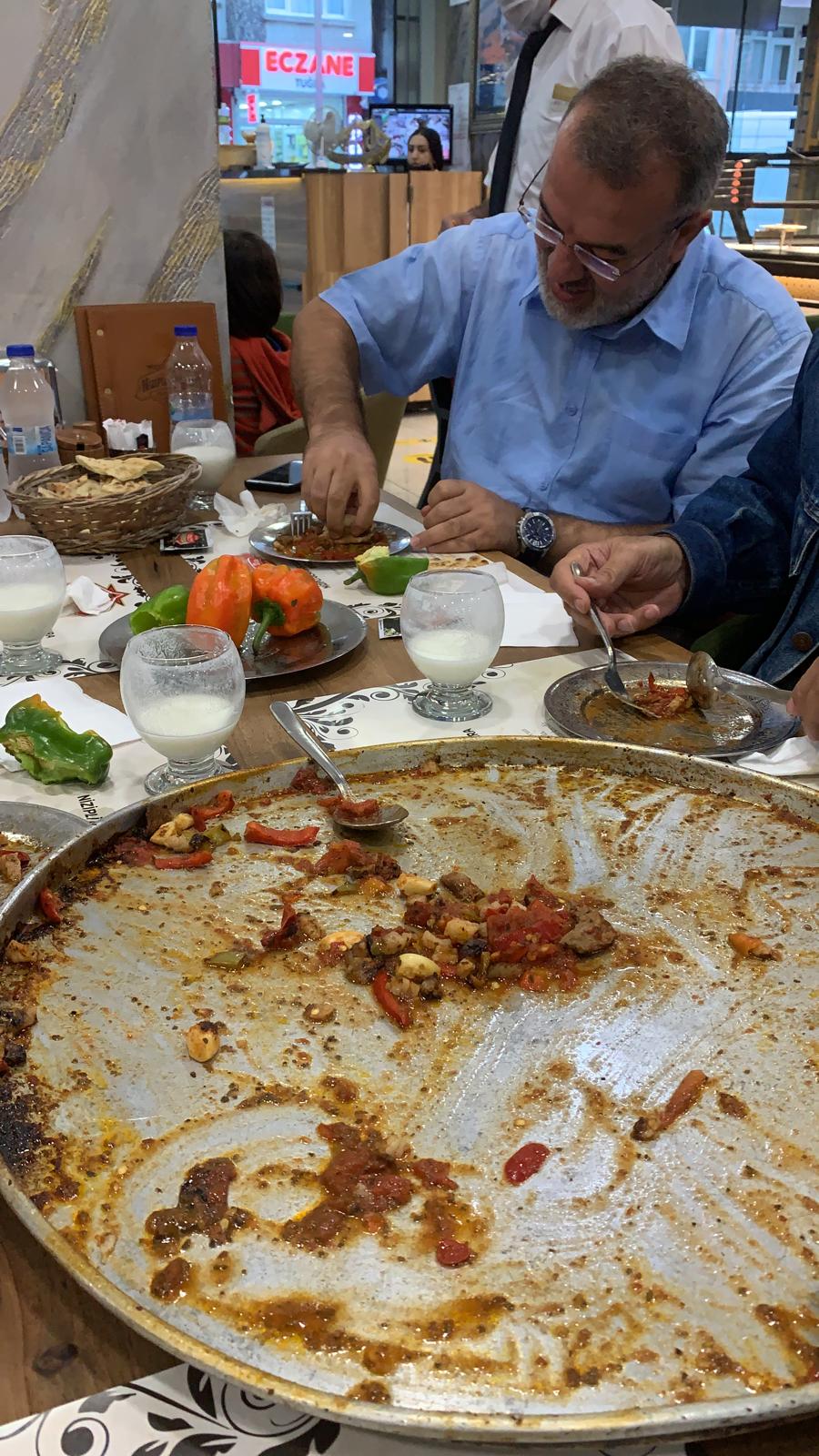 Nizip.com İstanbul Ekibi Oktay Cankesen Ustaya Baş sağlığı