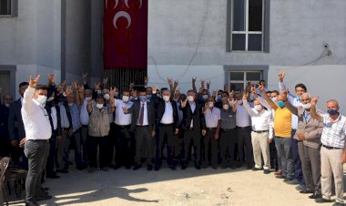 Davut Karabacak'tan İl Başkanı Çıkmaz’a hayırlı olsun ziyareti Davut Karabacak'tan İl Başkanı Çıkmaz’a hayırlı olsun ziyareti