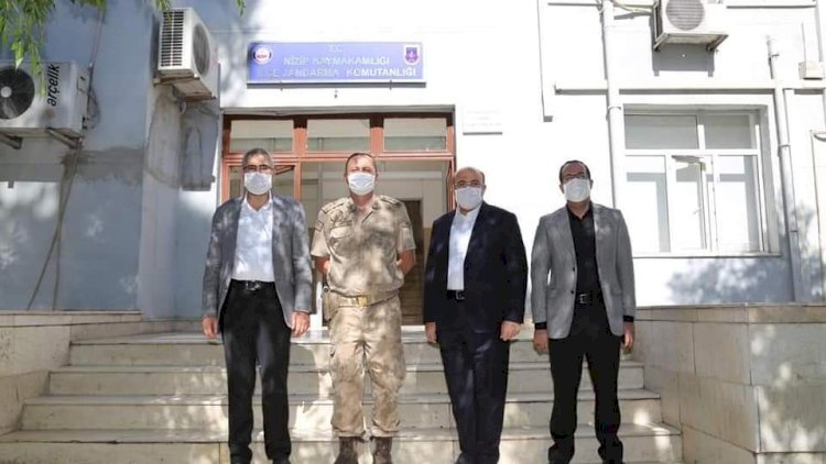Başkan Sarı'dan İlçe Jandarma Komutanlığına ziyaret Başkan Sarı'dan İlçe Jandarma Komutanlığına ziyaret