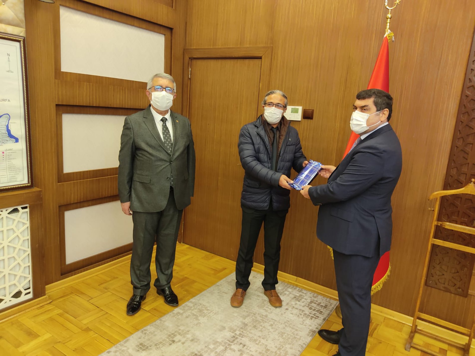24 Kasım Öğretmenler Günü Münasebetiyle İlçe Kaymakamımız Sayın Kemal ŞAHİN'e Ziyaret