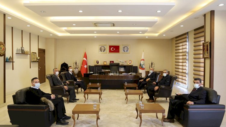 Milletvekili Yüksel’den Nizip Belediyesi’ne ziyaret