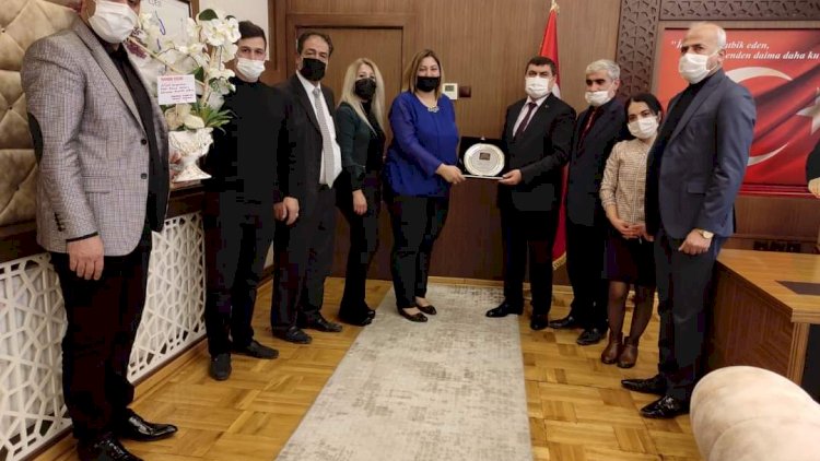 Kaymakam Şahin'e Ziyaret Kaymakam Şahin'e Ziyaret