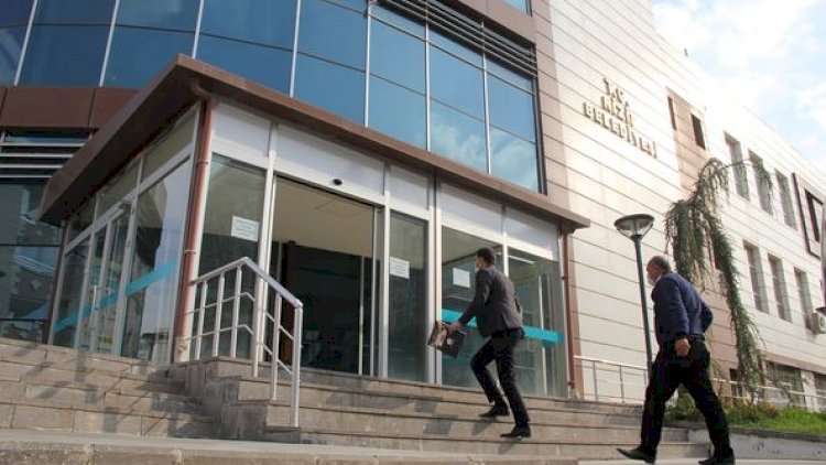Nizip Belediyesinden kiracısı olan esnafa kira indirimi Nizip Belediyesinden kiracısı olan esnafa kira indirimi