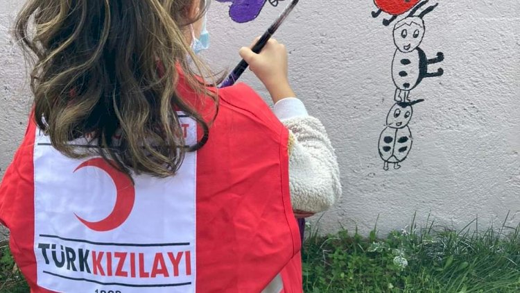 Kızılay'dan "Okulumu Güzelleştiriyor" Kampanyası Kızılay'dan "Okulumu Güzelleştiriyor" Kampanyası