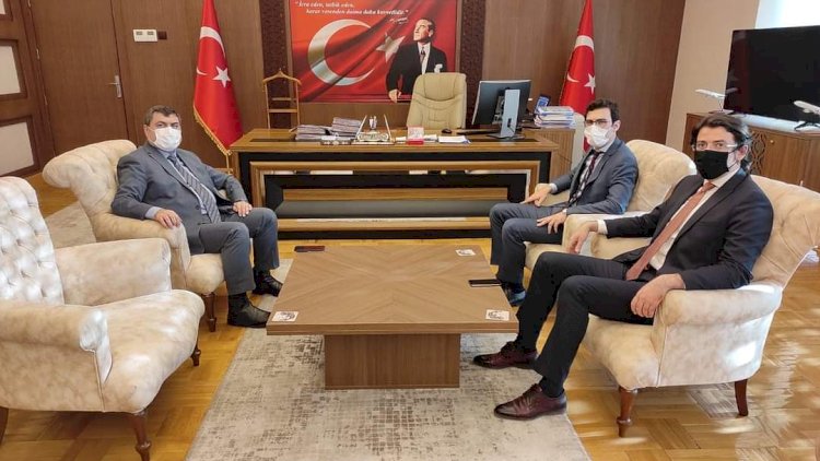 Kaymakam Şahin'e Talih ve Azgıt'tan Ziyaret* Kaymakam Şahin'e Talih ve Azgıt'tan Ziyaret*