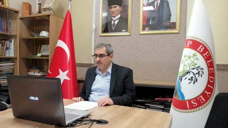 Başkan vekili Uygur, ’En iyi narkotik polisi anne’’ toplantısına katıldı