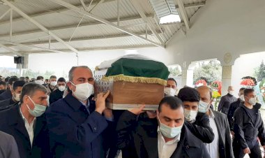 Adalet Bakanı Gül'ün annesi son yolculuğuna uğurlandı