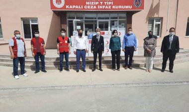 Nizip Kızılay'dan mahkum çocuklarına yardım