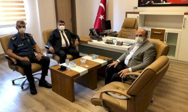 Şahin ve Sarı’dan Emniyet Müdürlerine ziyaret Şahin ve Sarı’dan Emniyet Müdürlerine ziyaret