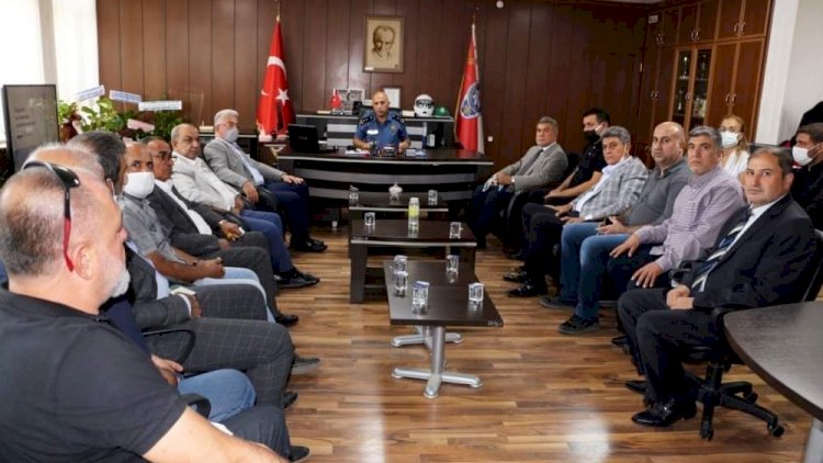 Nizip Ticaret Odası’ndan Yeni Kurum Amirlerine Hayırlı Olsun Ziyaretleri Nizip Ticaret Odası’ndan Yeni Kurum Amirlerine Hayırlı Olsun Ziyaretleri