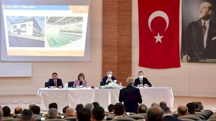 Vali Gül, Karkamış'ta Muhtarla bir araya geldi