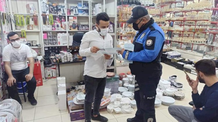 Polis vatandaşları hırsızlıklar konusunda bilgilendirdi