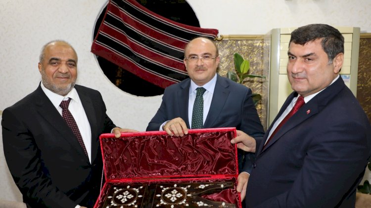Nizip Kaymakamı Kemal Şahin’den NTO’ya Veda Ziyareti Nizip Kaymakamı Kemal Şahin’den NTO’ya Veda Ziyareti