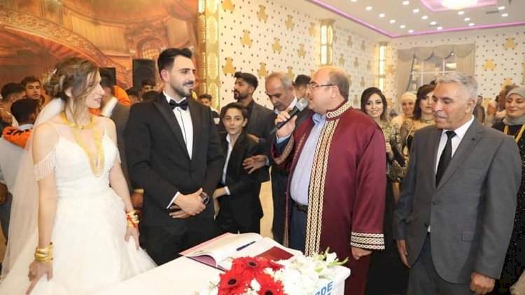 Çınaroğlu ve Töre Ailesinin Mutlu Günü
