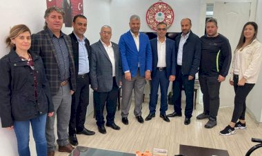 Nizip'te Basın Mensupları Kahvaltıda Buluştu Nizip'te Basın Mensupları Kahvaltıda Buluştu