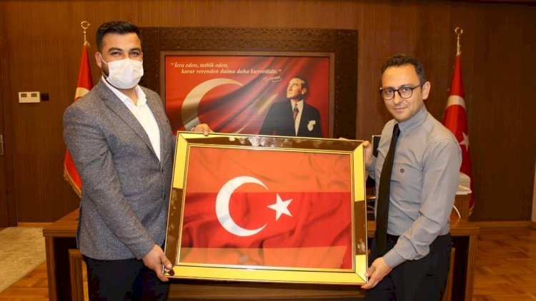 Genç Hayırsever’den Kaymakam Çağlar'a Ziyaret
