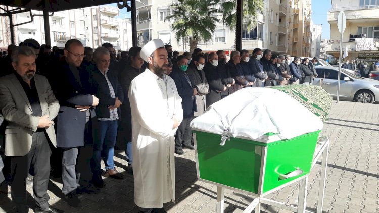 Müzeyyen Alpaslan toprağa verildi Müzeyyen Alpaslan toprağa verildi