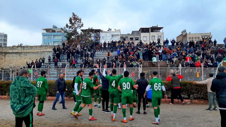 Nizip Spor'dan 5 gollü, 3 puan Nizip Spor'dan 5 gollü, 3 puan