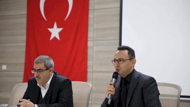 Nizip'te muhtarlar toplantısı yapıldı Nizip'te muhtarlar toplantısı yapıldı
