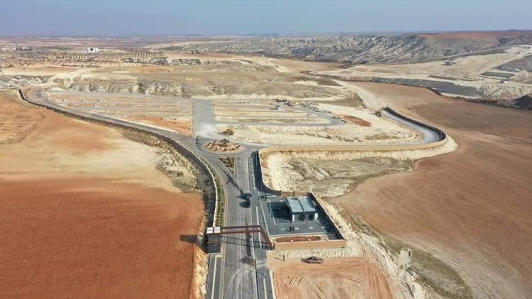 Başkan Sarı, Mezarlık çalışmalarını inceledi