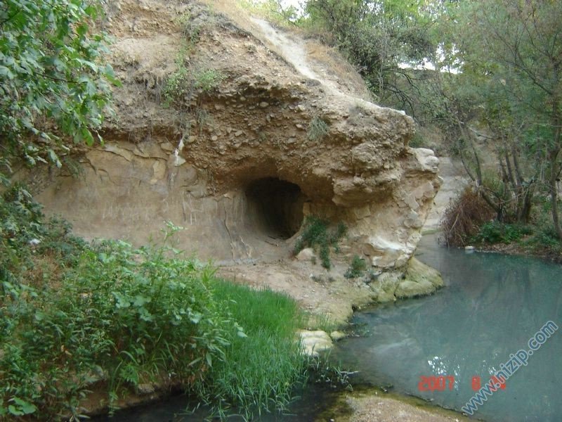 Akçakent Delikli kaya __2845__Foto