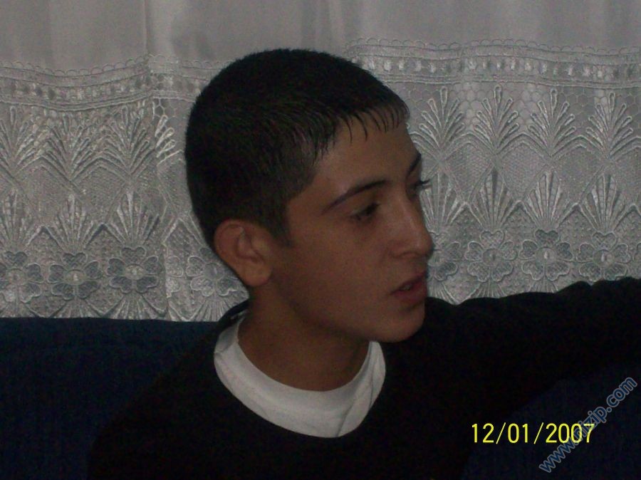 yakışıklı 