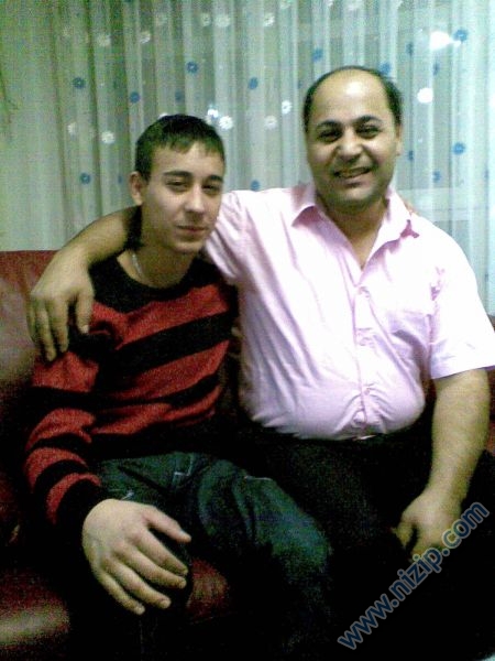 ahmet sari ve oglu mehmet 