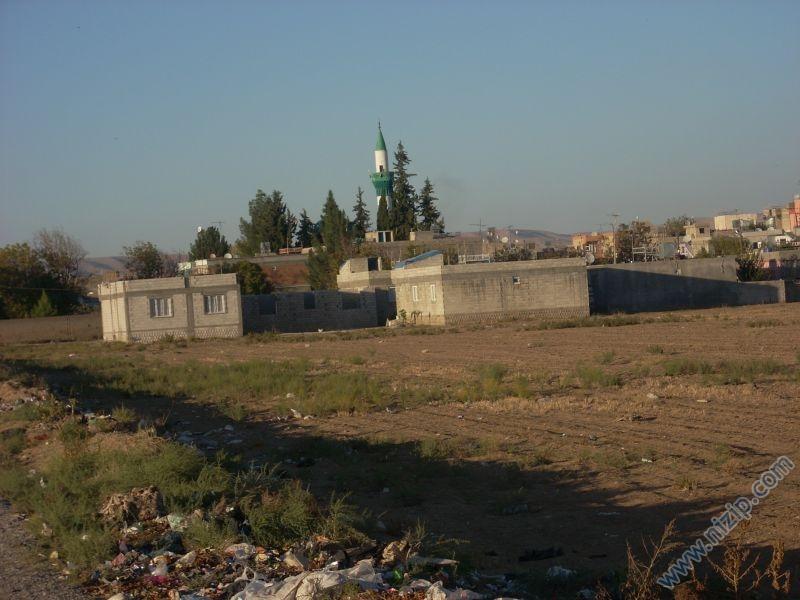 suboyu  koyu camii minaresi 