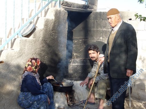 aziz ateşte yemek 