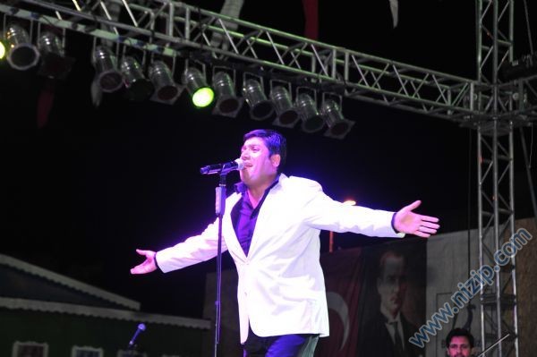 Mustafa Açıkses 