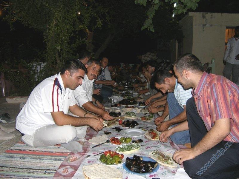 2. nizip.com gecesi 