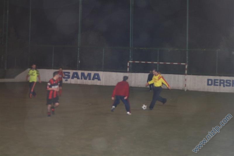 halı saha maçı 