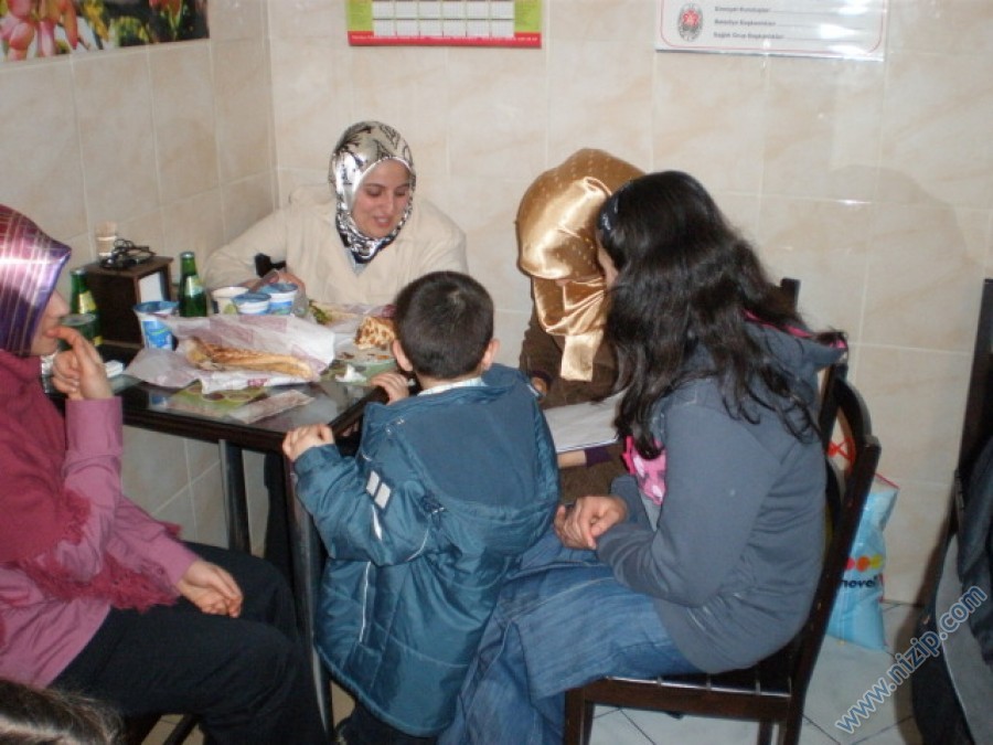Güngören nizipliler derneği 10 ocak 2010 tarihinde geleneksel kahvaltı yapıldı Foto__