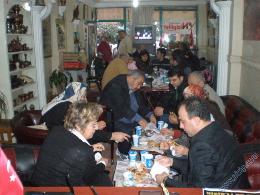 Güngören nizipliler derneği 10 ocak 2010 tarihinde geleneksel kahvaltı yapıldı Foto__