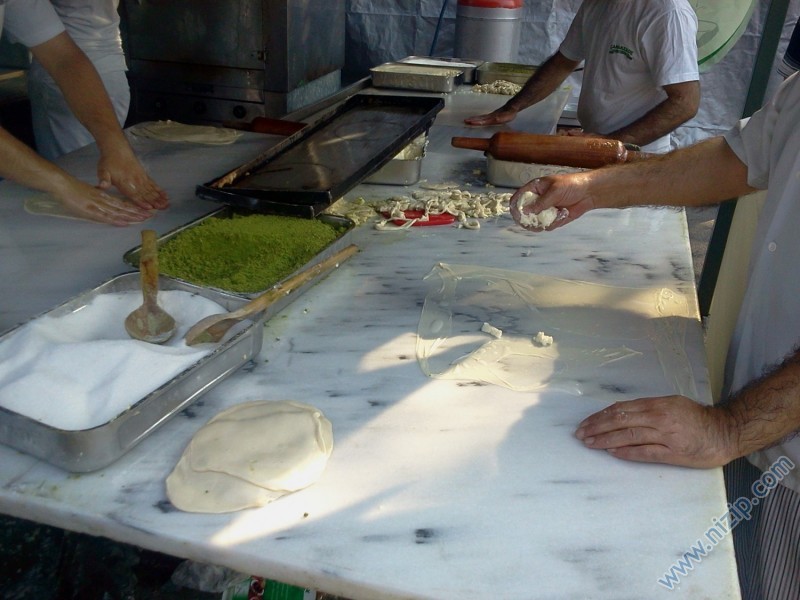 GAZİANTEP YMEKLERİ ŞENLİĞİ ÇANAK KATMER 