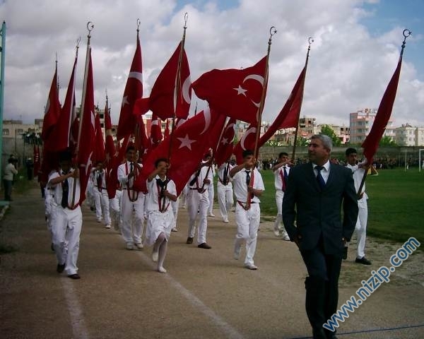 23 nisan göstereliler 