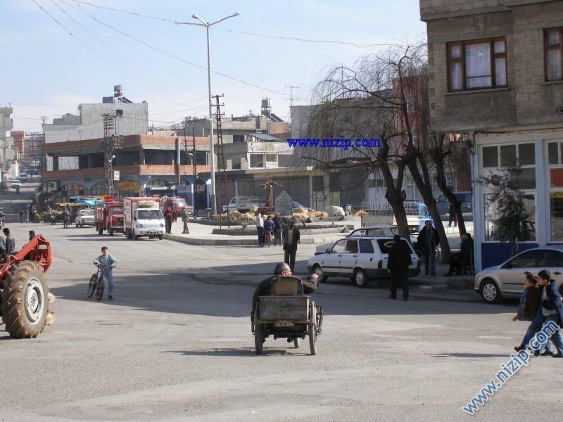 attarali meydanı 
