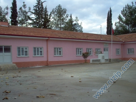 okul bahçesi 